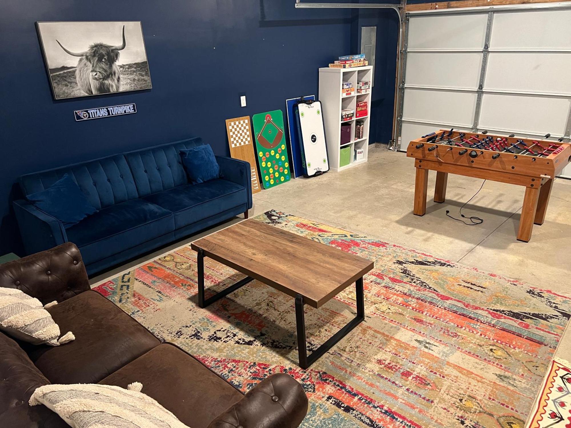 Holiday home Closetobroadwayairportoprymillsgameroom18