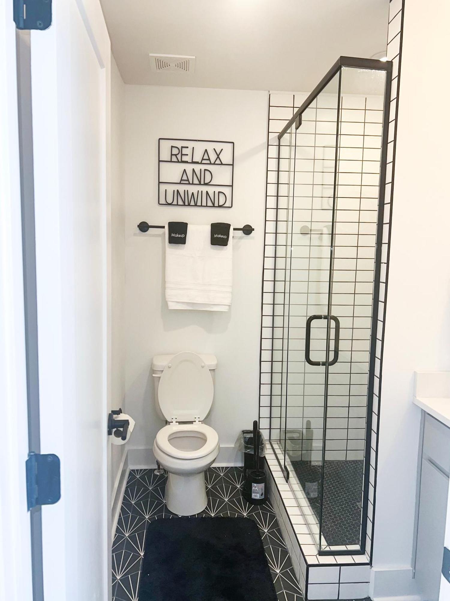 Closetobroadwayairportoprymillsgameroom18 Holiday home *